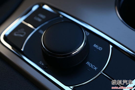 自主日系车型大盘点新车周刊 哈弗H8(图7)